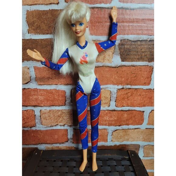 OFFICIAL Olympics Atlanta 1996 Barbie #A36 - Picture 2 of 6